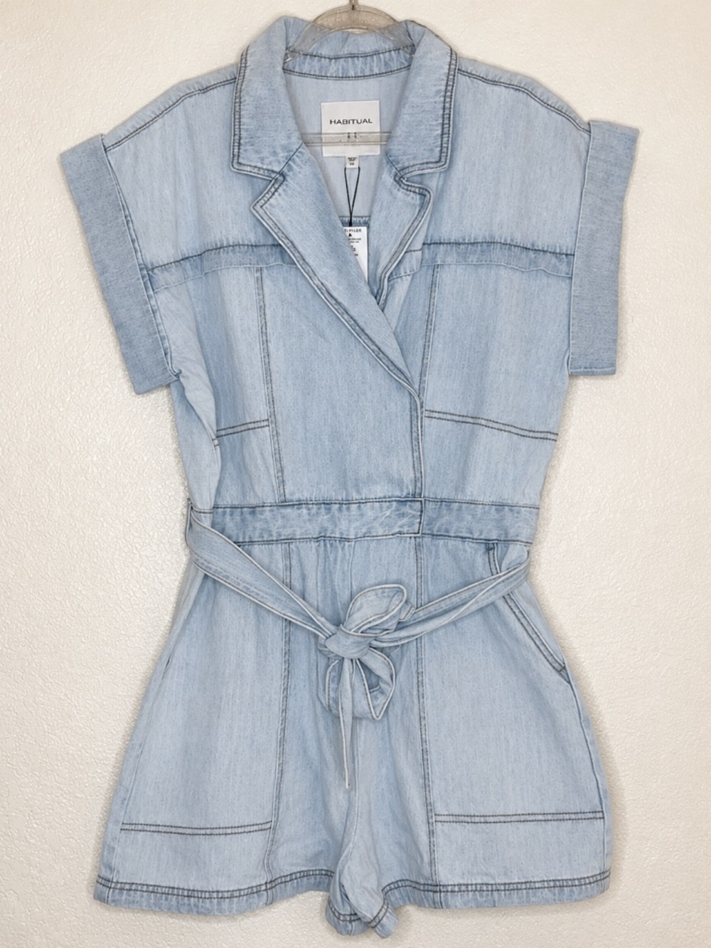 Habitual NWT Coastal Light Wash Denim Utility Romper Juniors Medium $119